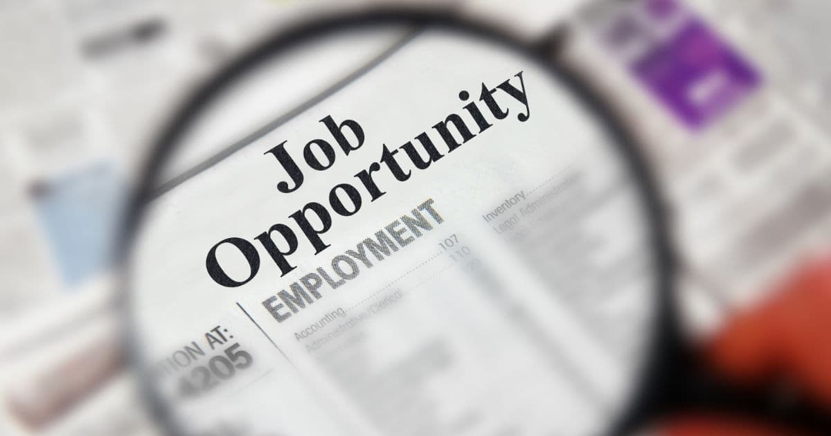 Featured image for blog post: Transaction Coordinator Jobs: Complete Guide to Landing Your Next Career